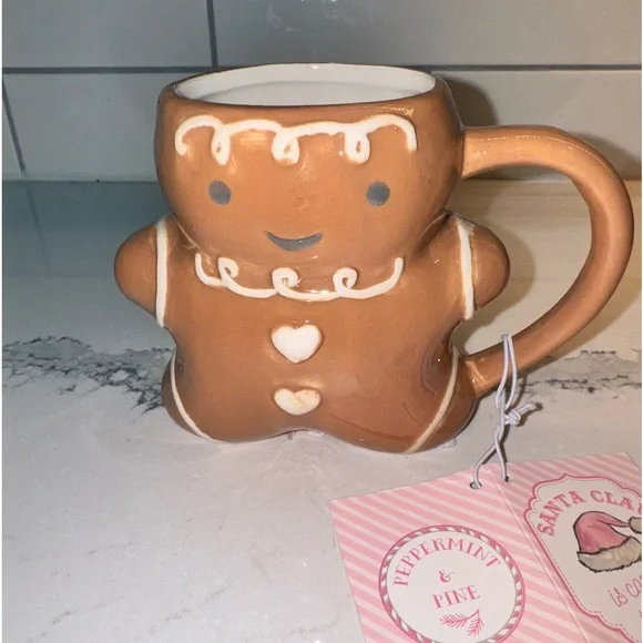 Gingerbread Mug - Picture 2 of 7